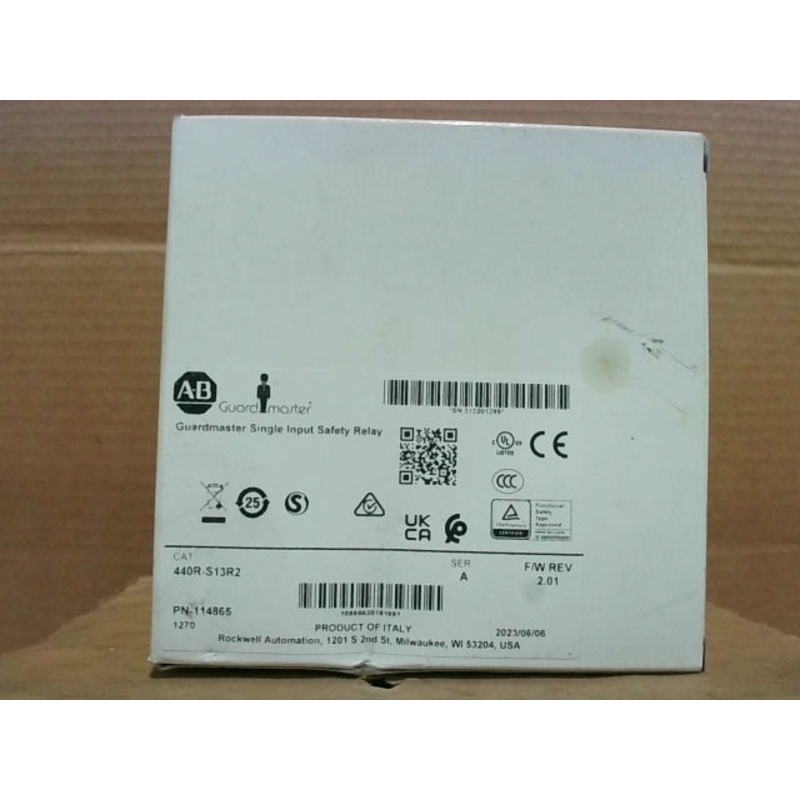 Allen Bradley 440R-S13R2 Guardmaster Safety Relay /A 24VDC