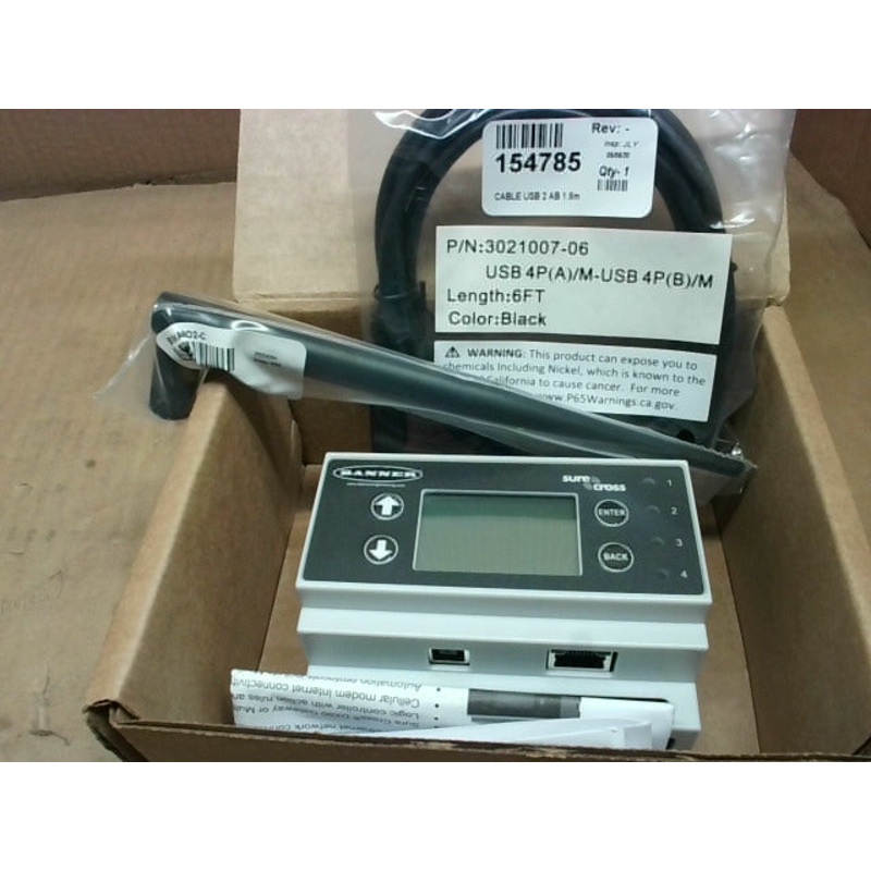 Banner  DXM100-B1R2 Industrial Wireless Controller 95652 DXM100 ControllerMultihop Radio 900 MHz 1 WInputs: 4 UniversalOutputs: 4 NMOS Discrete, 2 Selectable Analog, 2 Switched Power, 1 Courtesy PowerSAM4 processor, LCD DisplayRS485, Ethernet, USB,