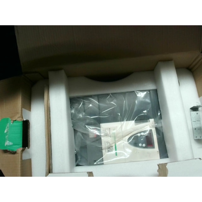 Schneider ATV71HD15N4Z Altivar 71 AC Variable Speed Drive 20HP 15kW 480V