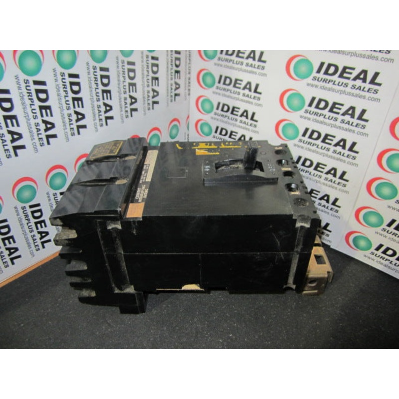 Square D FA32030 Circuit Breaker 30A 240V 3P NICE!