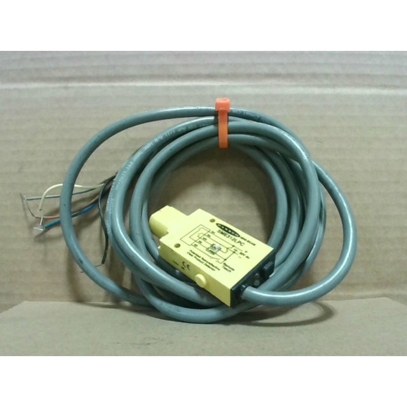 Banner SME312LPC Clear Detection Photoelectric Sensor