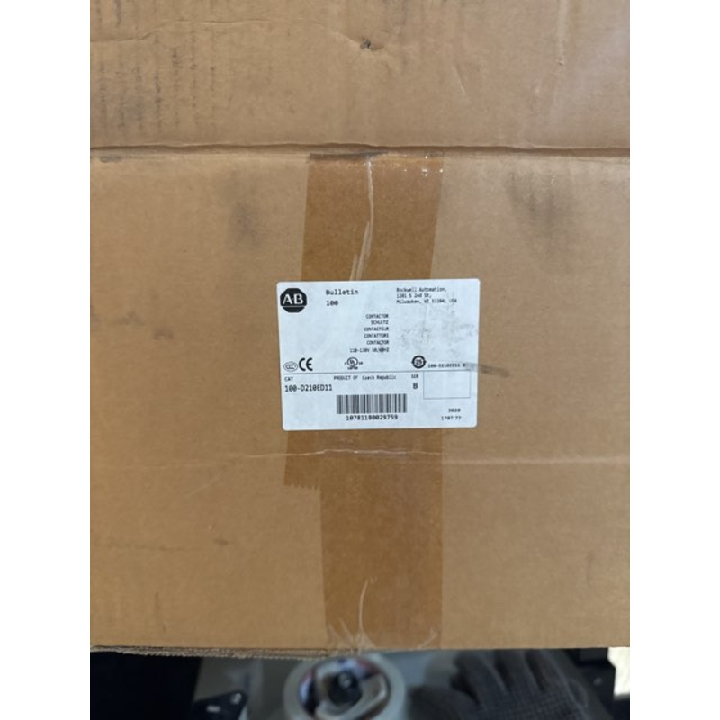 Allen Bradley 100-D210ED11 Contactor 110-130VAC 50/60Hz