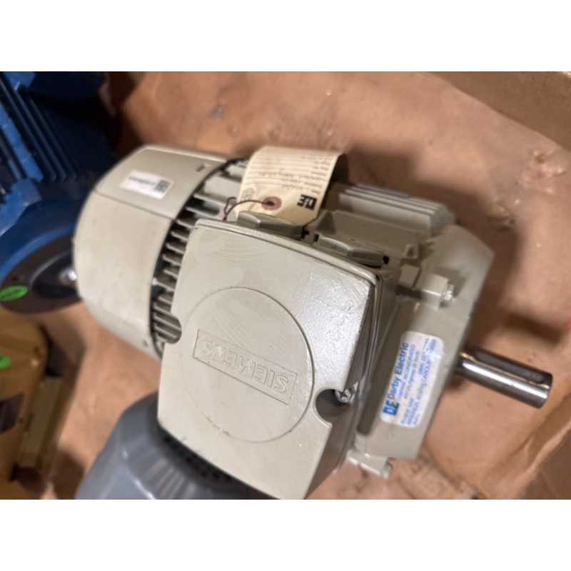 Siemens 5HP AC Motor IEC/EN 60034 Frame 2950 RPM 230/460V 3P TEFC D-90441