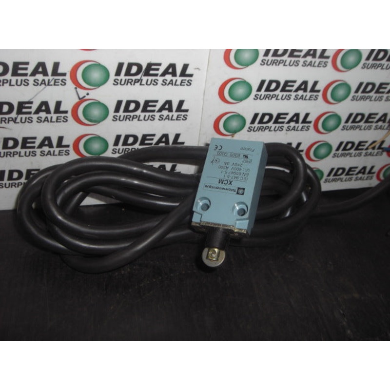 TELEMECANIQUE XCM SWITCH|Factory Sealed Packaging|New In Box|New No Box|Used|Reconditioned