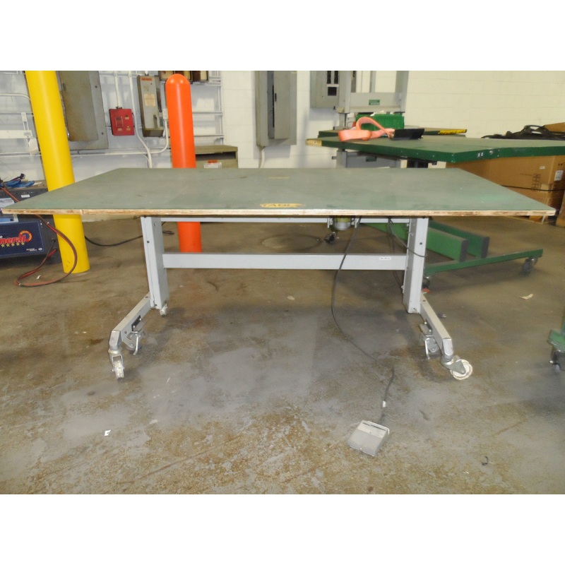 BOSTON TECHNICAL FURNITURE 58X40