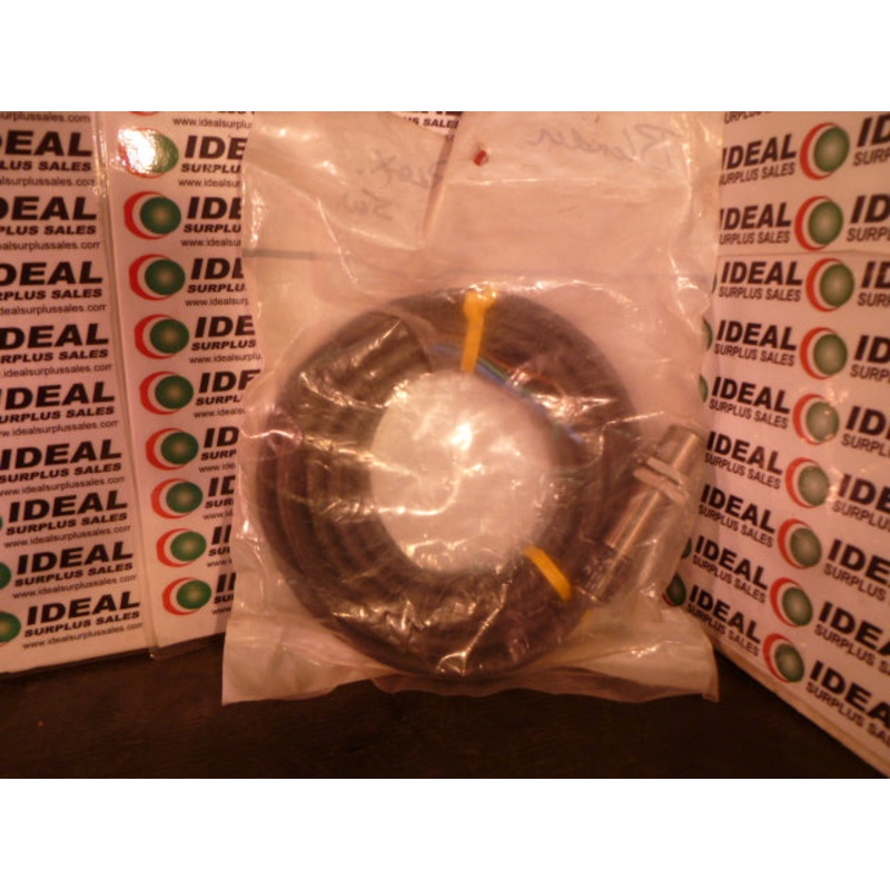 Allen Bradley 871T-G5A18 Cylindrical Inductive Proximity Sensor