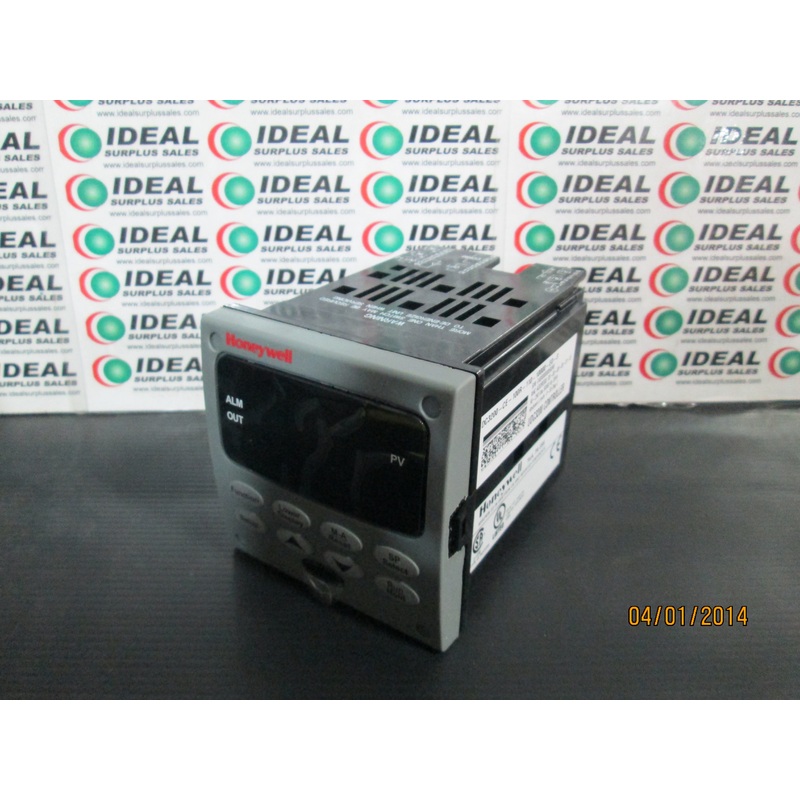 CONTROLLER, HONEYWELL UDC3200, 90-250VAC, 50/60HZ, 20VA AMBIENT LIMITS, 0-55DEG C, PROCESSOR CONTROLLER