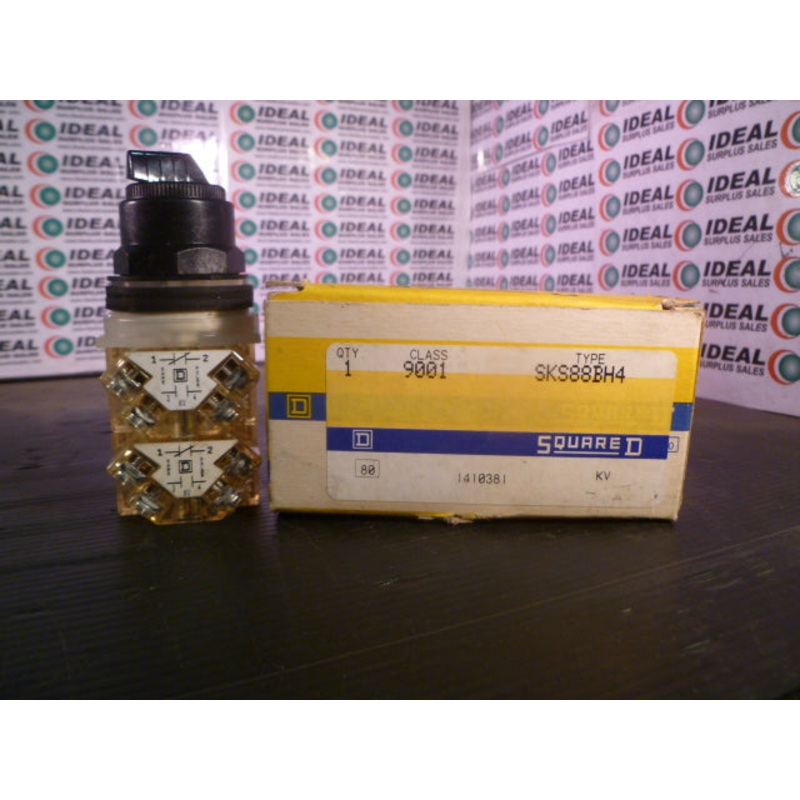 Square D SKS88BH4 Selector Switch 10A