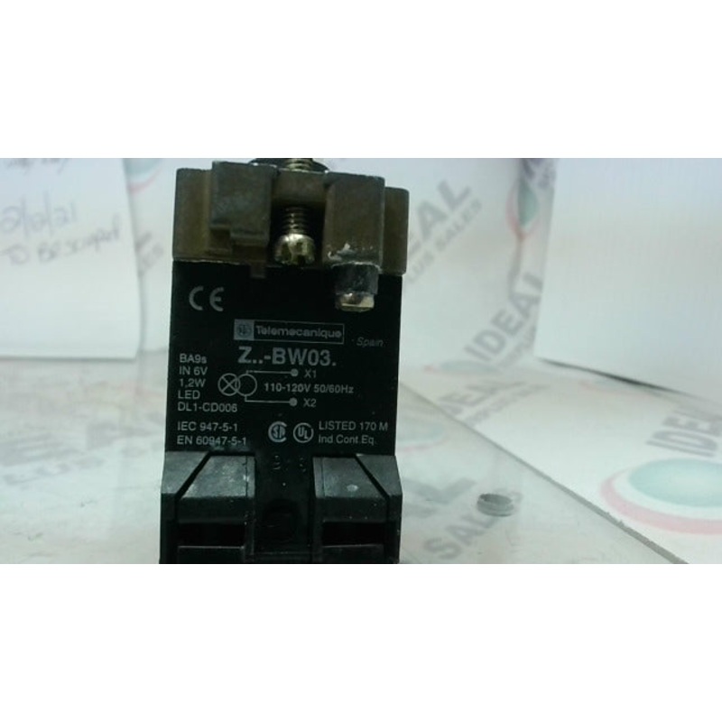 TELEMECANIQUE ZB2BW031 Light Module W/Lamp 120 Vac NO BOX
