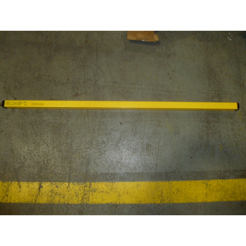 BANNER SLSCR301200Q8 Receiver|Factory Sealed Packaging|New In Box|New No Box|Used|Reconditioned