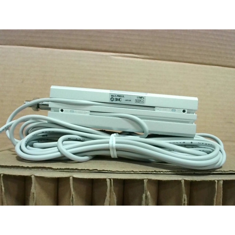 SMC CDQSB16-75DCM-M9BL Compact Pneumatic Cylinder 16mm Bore 75mm Stroke