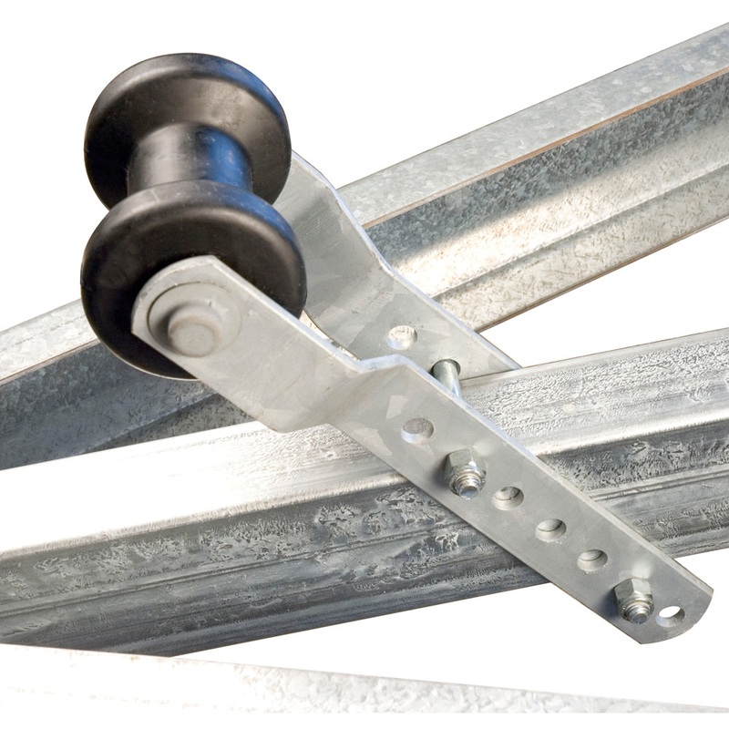 C.E. Smith 5 Adjustable Keel Roller Assembly for 3 Tongue – Black – 32003G