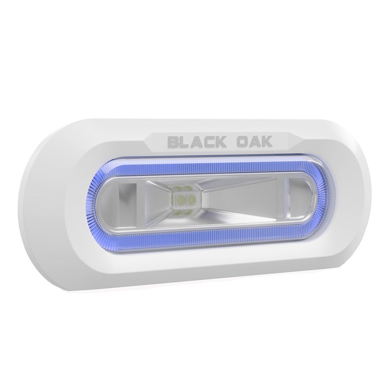 Black Oak Low Pro Marine Spreader Light – Flush Mount – White Housing – Blue LED