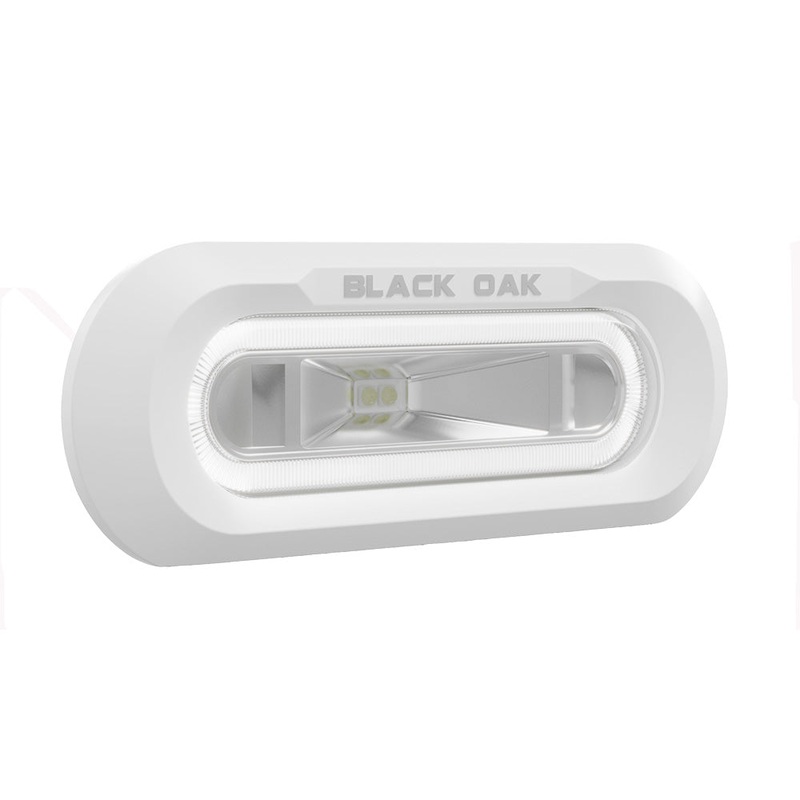 Black Oak Low Pro Marine Spreader Light – Flush Mount – White Housing – White LED